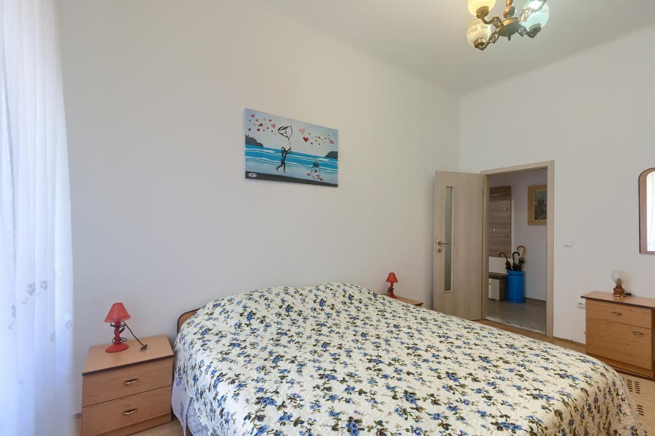 Aida Pula Apartment Ngoại thất bức ảnh