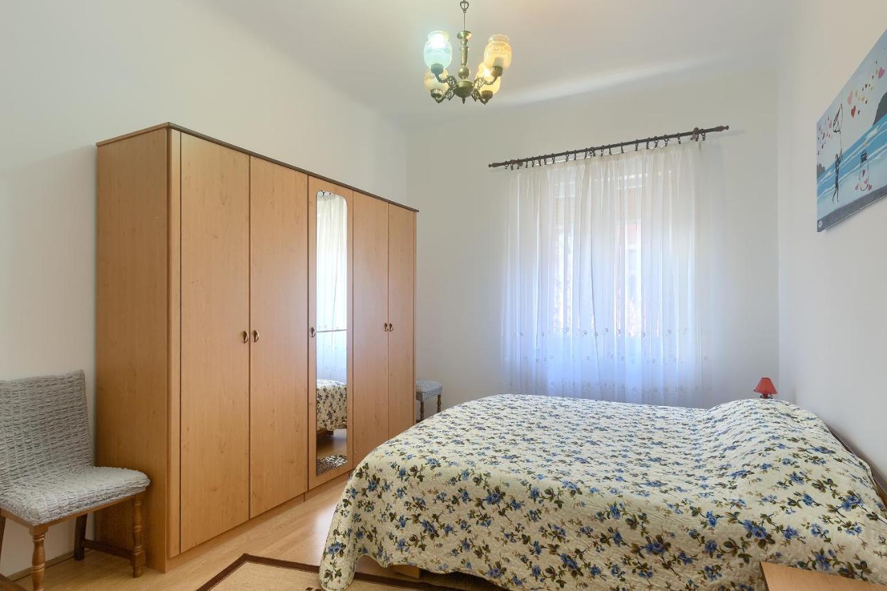 Aida Pula Apartment Ngoại thất bức ảnh